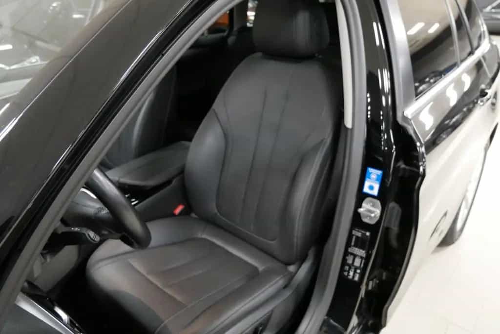 BMW 5 Series 520d xDrive Touring LED ACC 360° AHK PANO 04/2021-photo-27