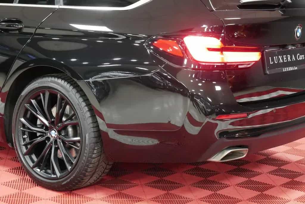 BMW 5 Series 520d xDrive Touring LED ACC 360° AHK PANO 04/2021-photo-8