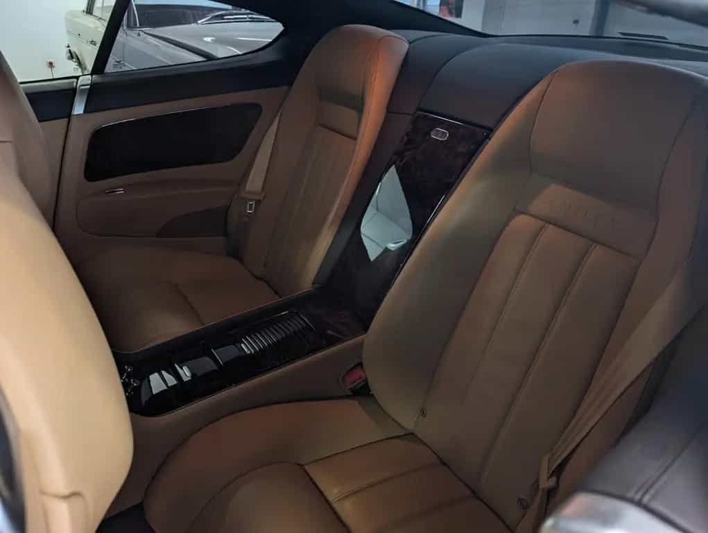 Bentley Continental GT /Leder/Wenig Km / MwSt ausweisbar 11/2009-photo-8