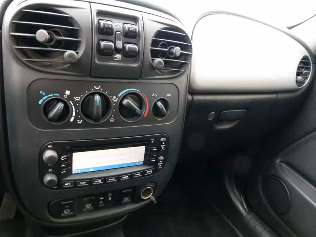 Chrysler PT Cruiser 1.6 Touring*1.Hand*Klima*TÜV NEU* 07/2004-photo-12