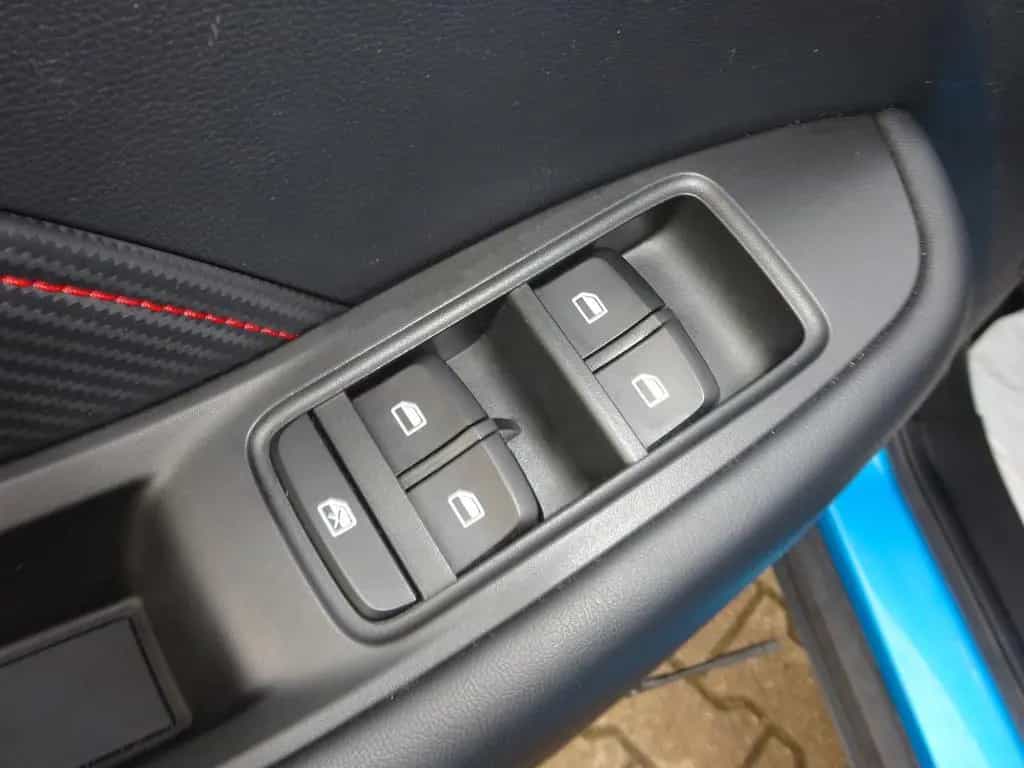 MG ZS 106PS Luxury Leder LED Klima Navi 01/2023-photo-19