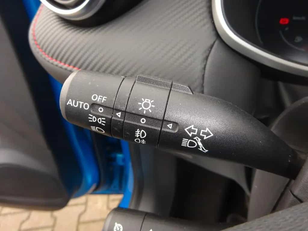 MG ZS 106PS Luxury Leder LED Klima Navi 01/2023-photo-24