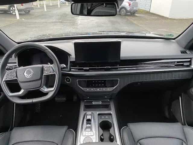 KGM Rexton 2.2 E-XDI 4WD 8AT MY25 Black 3.5t 09/2025-photo-9