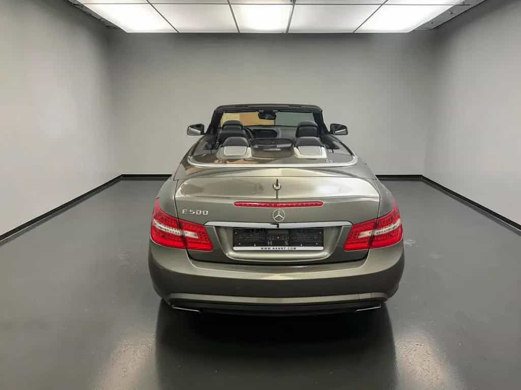 Mercedes-Benz E-Class 500 CABRIO AMG - LINE*SCHECKHEFT*VOLL + SAUBER 09/2011-photo-10