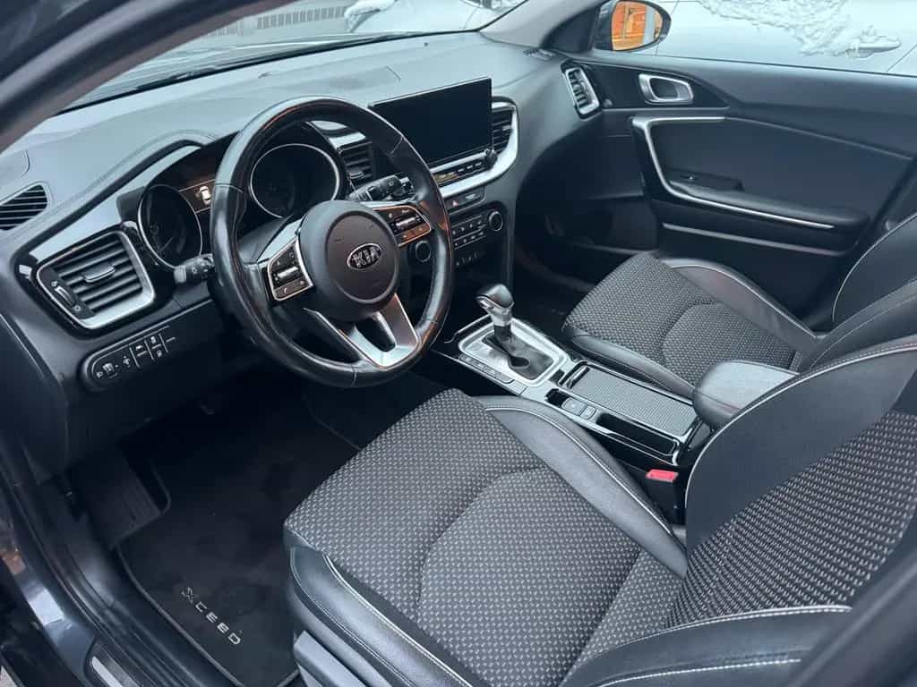 Kia XCeed Vision 06/2021-photo-8