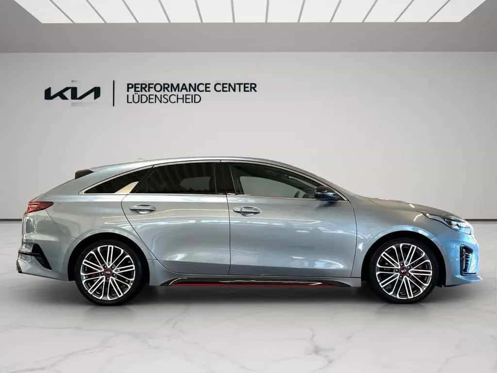 Kia ProCeed GT 1.6T-GDI AHK*PANO*LED*SPORT*KOMFORT 08/2021-photo-3
