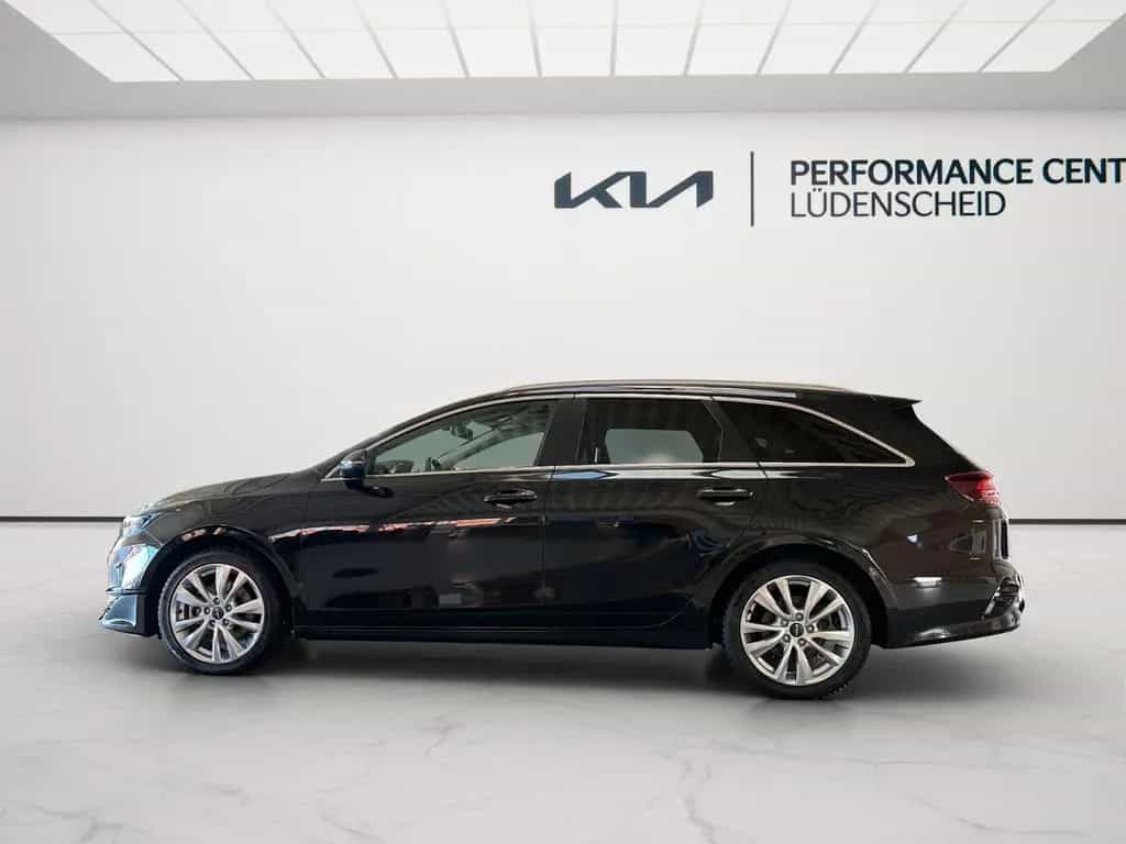 Kia Ceed SW 1.5T DCT7 PLATINUM*PANO*CARPL.*AHK* 04/2025-photo-7