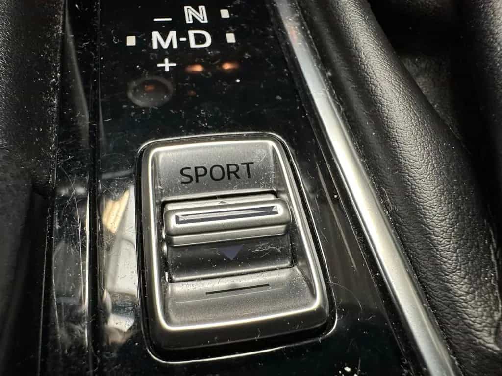 Mazda 3 Lim. Exclusive-Line,KAMERA,NAVI,GARANTIE 06/2018-photo-18