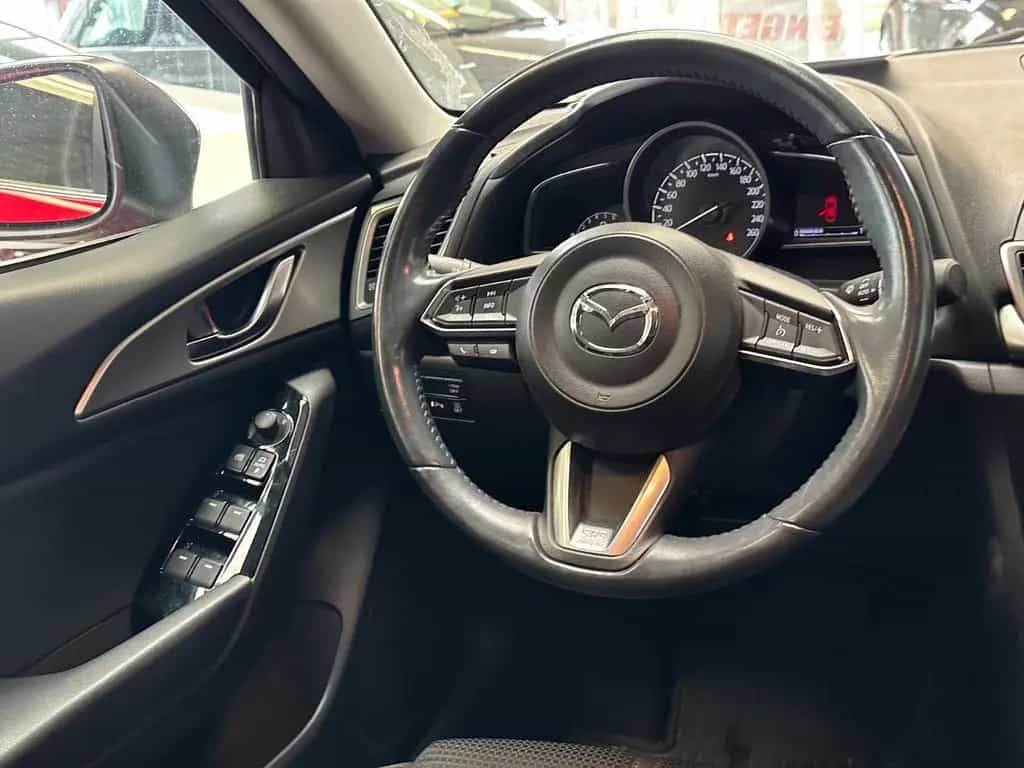 Mazda 3 Lim. Exclusive-Line,KAMERA,NAVI,GARANTIE 06/2018-photo-6