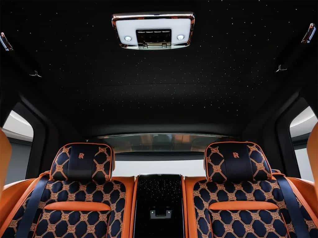 Rolls-Royce Cullinan 03/2026-photo-27