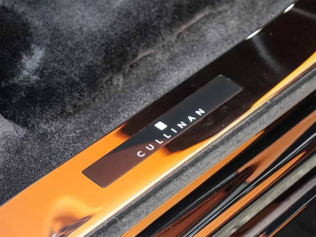 Rolls-Royce Cullinan 03/2026-photo-31