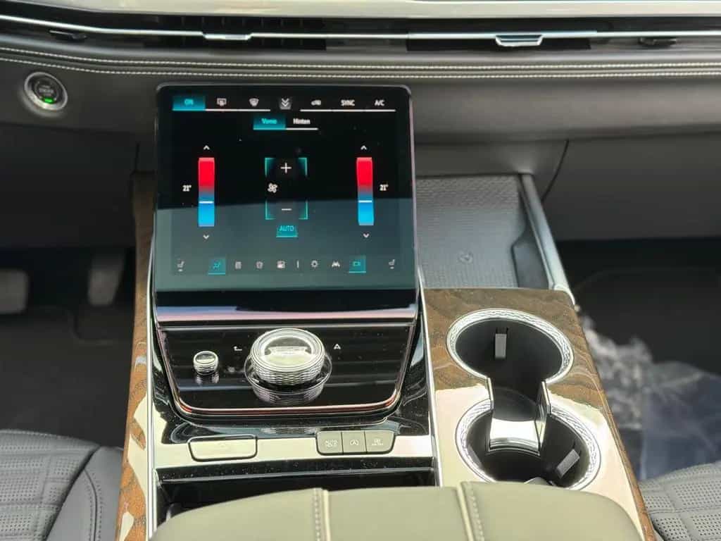Cadillac Escalade ESV 6.2 V8 Platinum Sport 24" Modell 20 null-photo-28
