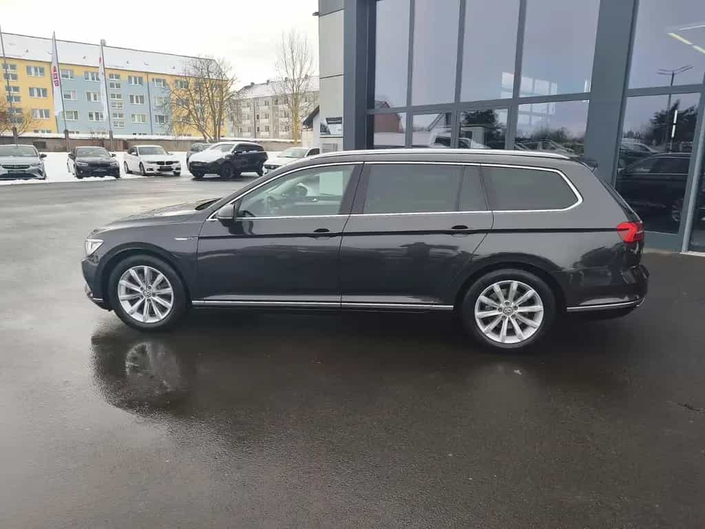 Volkswagen Passat V.2.0 TSI 280PS 4*4 Highline R-Line+AHK 12/2017-photo-15
