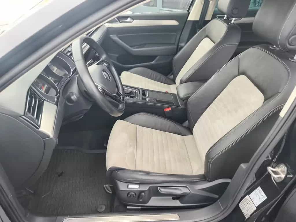 Volkswagen Passat V.2.0 TSI 280PS 4*4 Highline R-Line+AHK 12/2017-photo-18