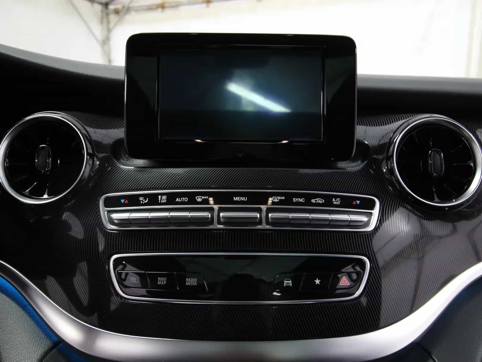 Mercedes-Benz V-Class 220 05/2020-photo-13