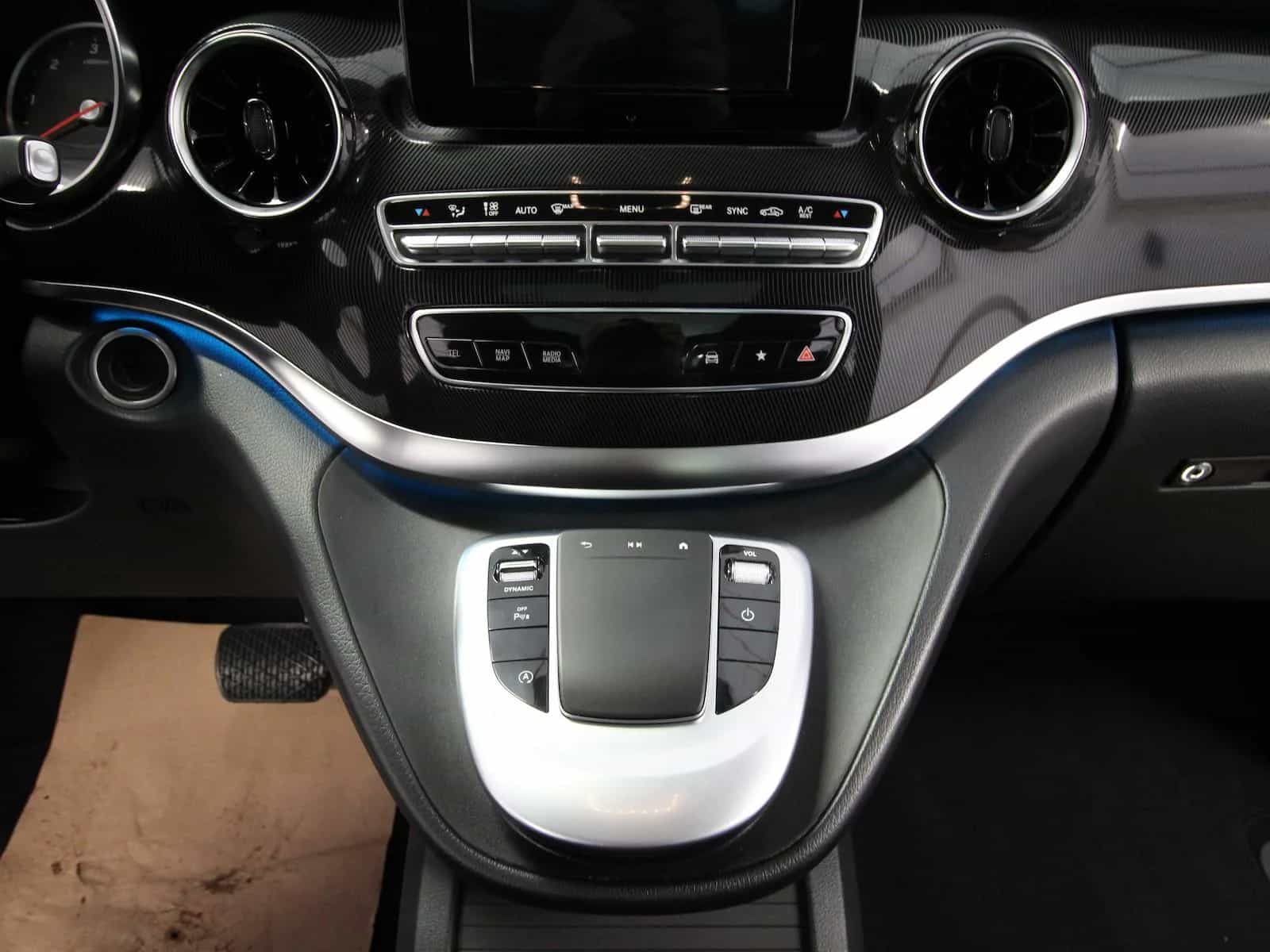 Mercedes-Benz V-Class 220 05/2020-photo-22