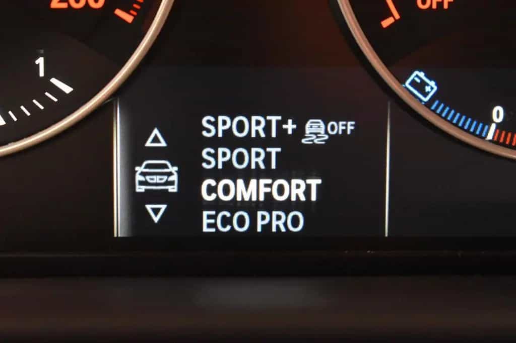BMW 2 Series 230 i Coupe M Sport *KEYLESS*KAMERA*19 ZOLL 08/2016-photo-22