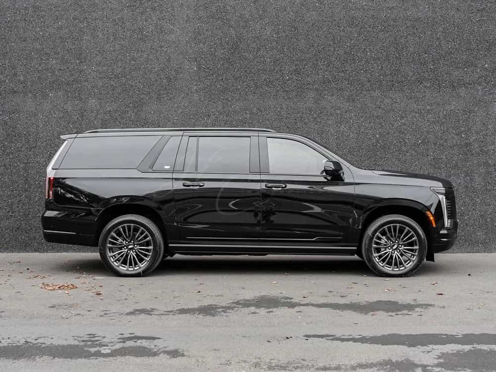 Cadillac 2026 ESV Sport Platinum €121,950 T1 PRICE +ABV null-photo-3