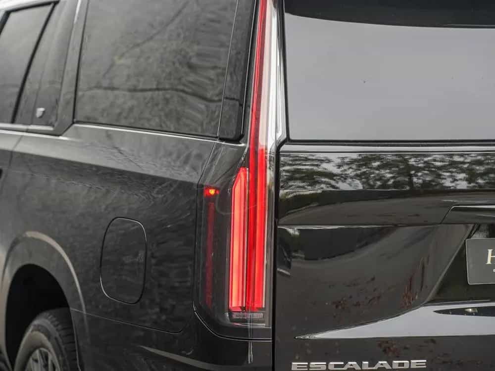 Cadillac 2026 ESV Sport Platinum €121,950 T1 PRICE +ABV null-photo-37