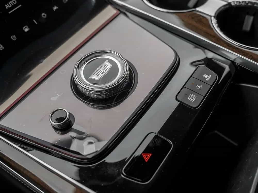 Cadillac 2026 Escalade SUV Sport Platin T1 PRICE €112,950 null-photo-24