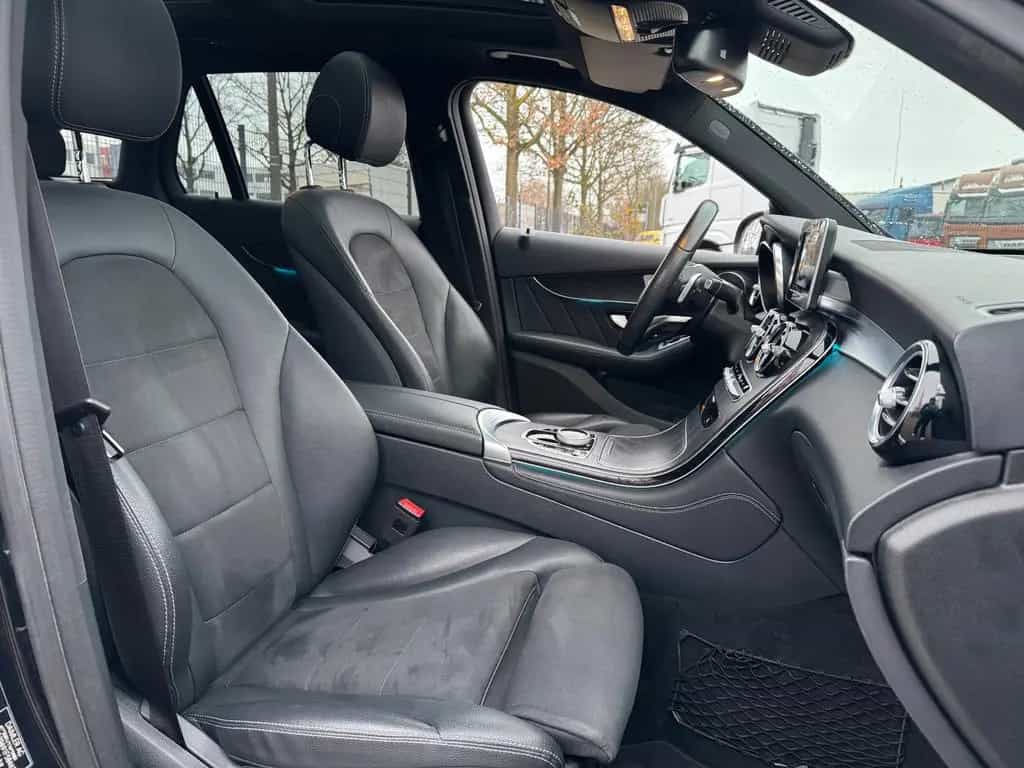 Mercedes-Benz GLC-Class 300 4Matic AMG 01/2019-photo-17