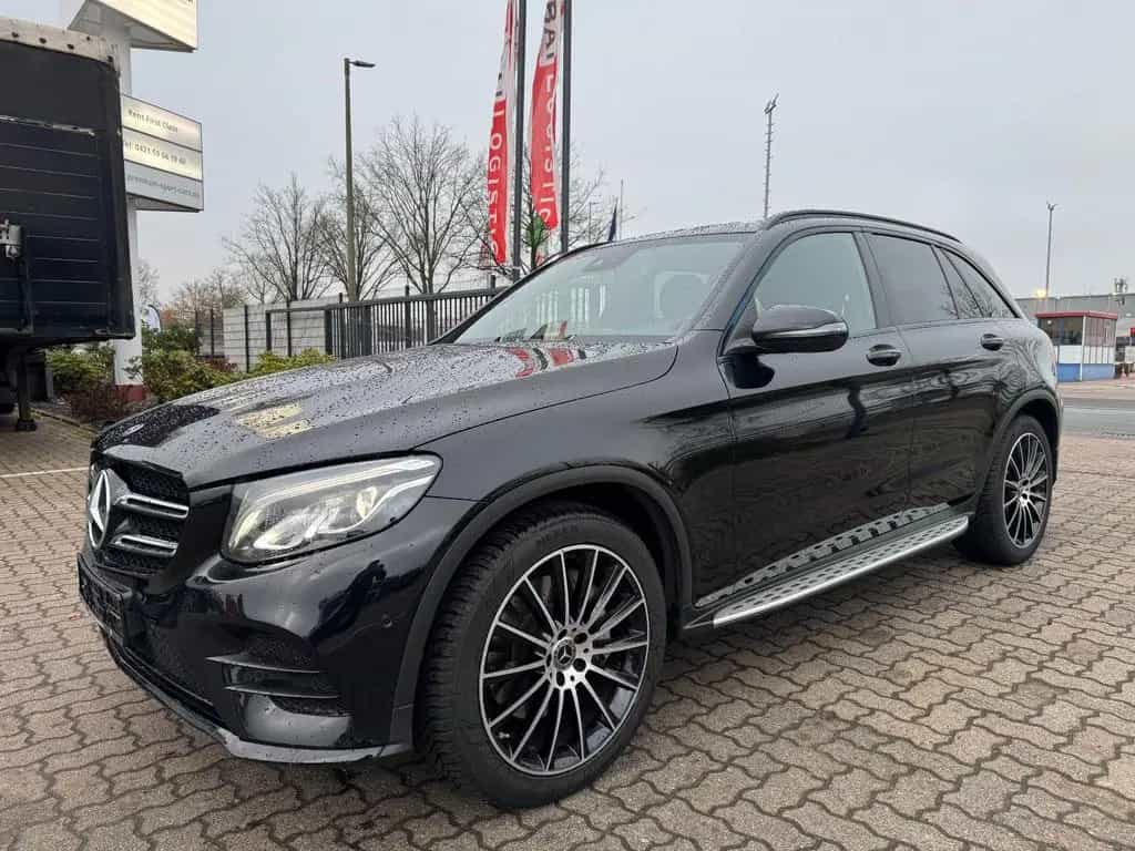 Mercedes-Benz GLC-Class 300 4Matic AMG 01/2019-photo-2