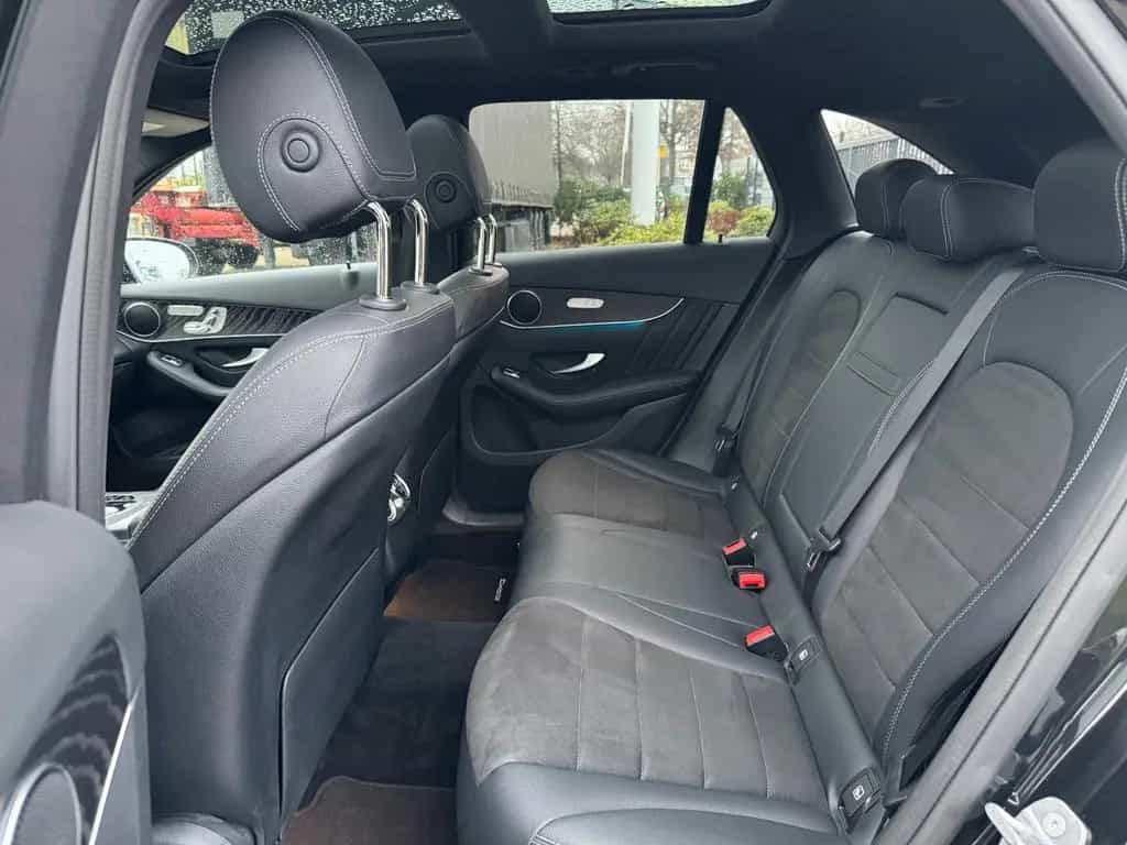 Mercedes-Benz GLC-Class 300 4Matic AMG 01/2019-photo-20
