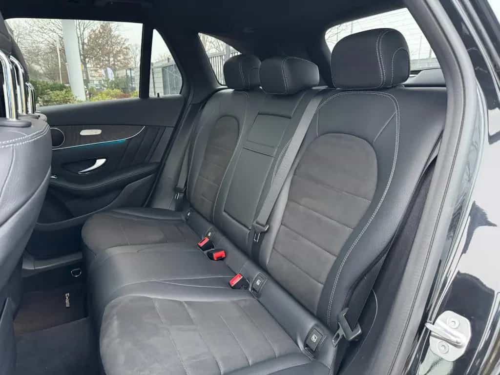 Mercedes-Benz GLC-Class 300 4Matic AMG 01/2019-photo-23