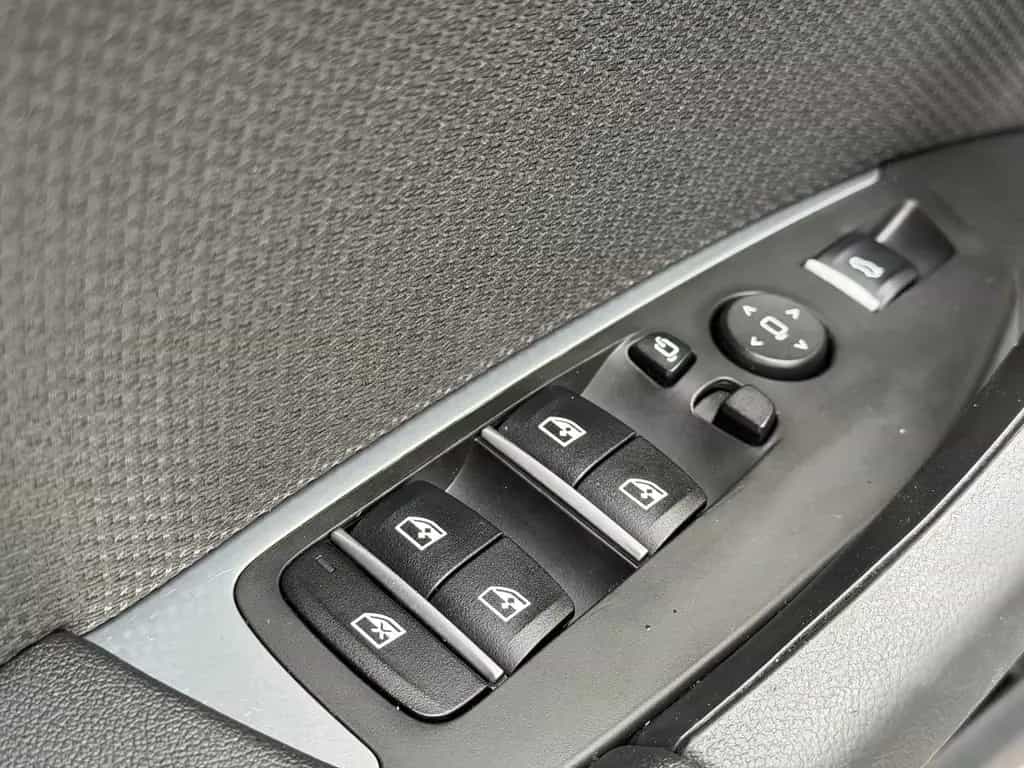 BMW X3 xDrive 20 i Advantage Panorama Dach 01/2019-photo-16