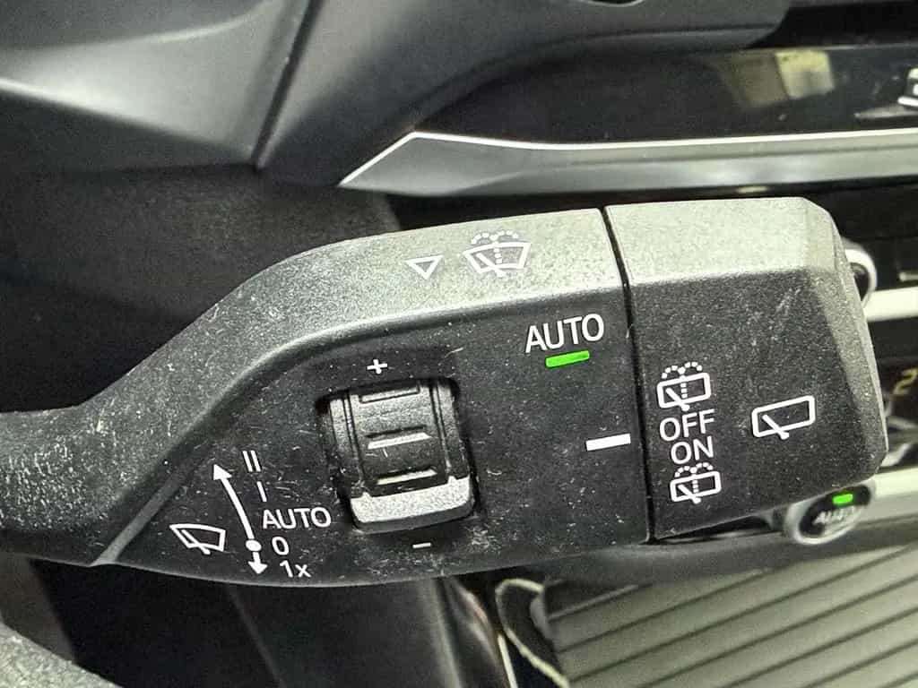 BMW X3 xDrive 20 i Advantage Panorama Dach 01/2019-photo-21