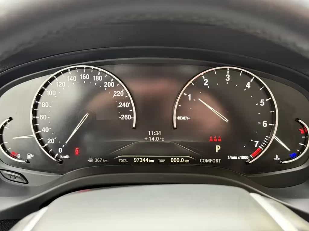 BMW X3 xDrive 20 i Advantage Panorama Dach 01/2019-photo-23