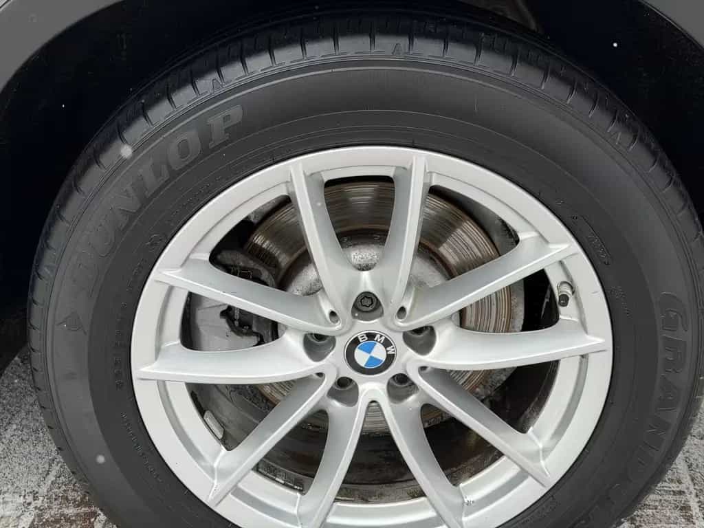 BMW X3 xDrive 20 i Advantage Panorama Dach 01/2019-photo-44