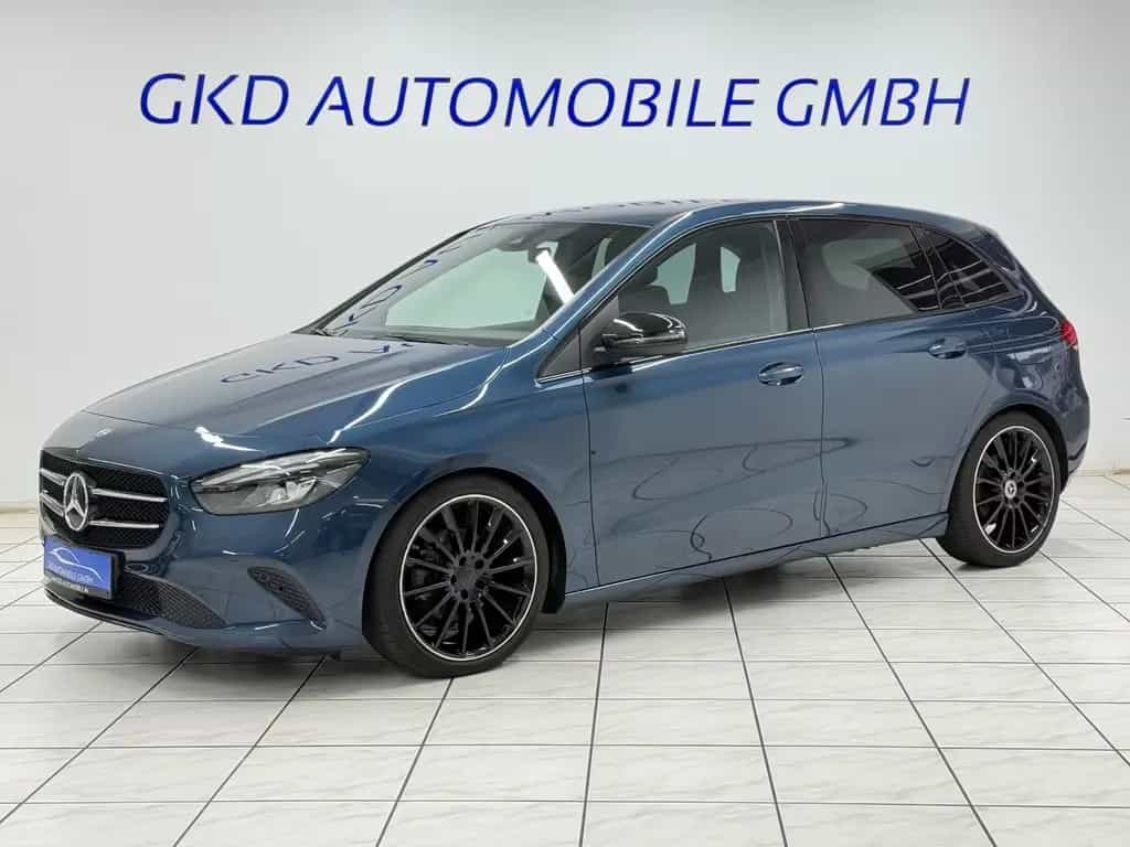 Mercedes-Benz B 180 Kamera*Night-Paket*Navi*Standhz*ACC*AMG19" 02/2019-photo-0