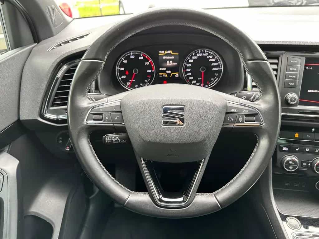 Seat Ateca Xcellence AHK/360°/ACC/S-HEFT/NAVI 01/2017-photo-16