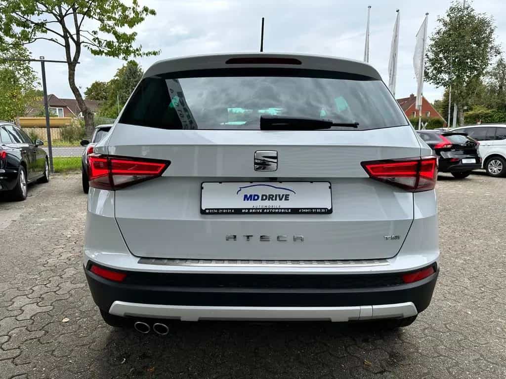 Seat Ateca Xcellence AHK/360°/ACC/S-HEFT/NAVI 01/2017-photo-2