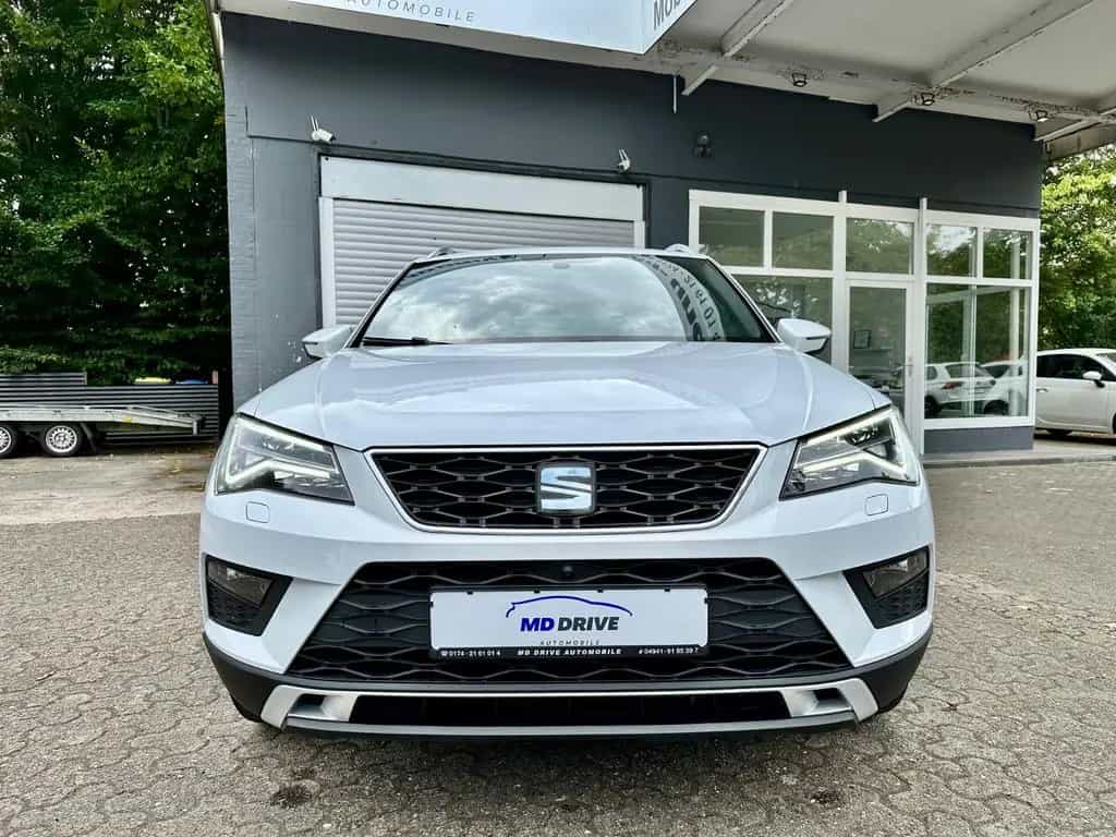 Seat Ateca Xcellence AHK/360°/ACC/S-HEFT/NAVI 01/2017-photo-8