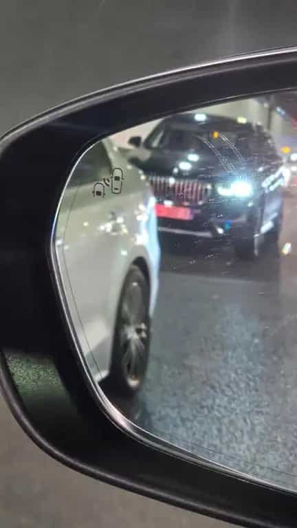 DS Automobiles DS7 (Crossback) PureTech 225 08/2018-photo-14