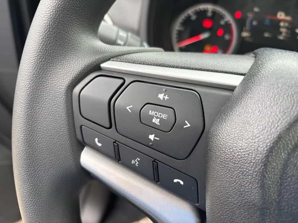 Isuzu D-Max 1.9 D EXTENDED CAB LS 4WD AT FLEX PEPEC 07/2025-photo-22