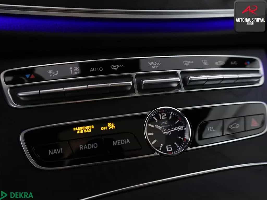 Mercedes-Benz E-Class 53 AMG T 4M+ BURMESTER,MULTIBEAM,360GRAD,PANO 11/2018-photo-24