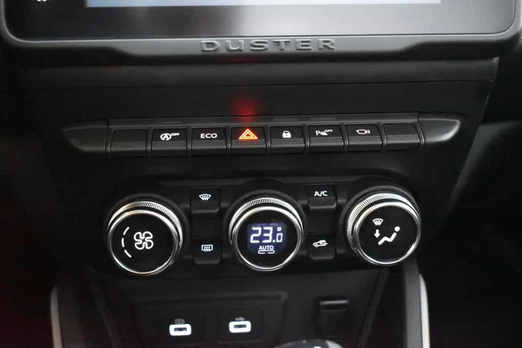 Dacia Duster II Prestige+LED+Kamera+Navi+SHZ+Automatik 05/2022-photo-19