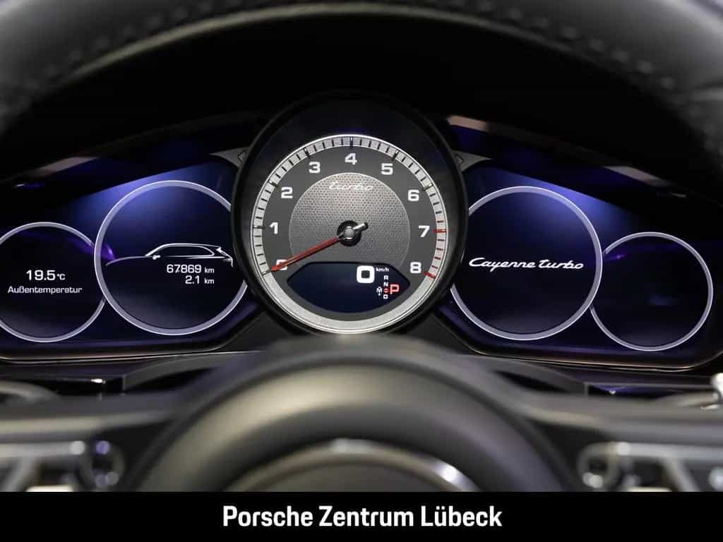 Porsche Cayenne Turbo Burmester HA-Lenkung Head-Up LED 06/2021-photo-32