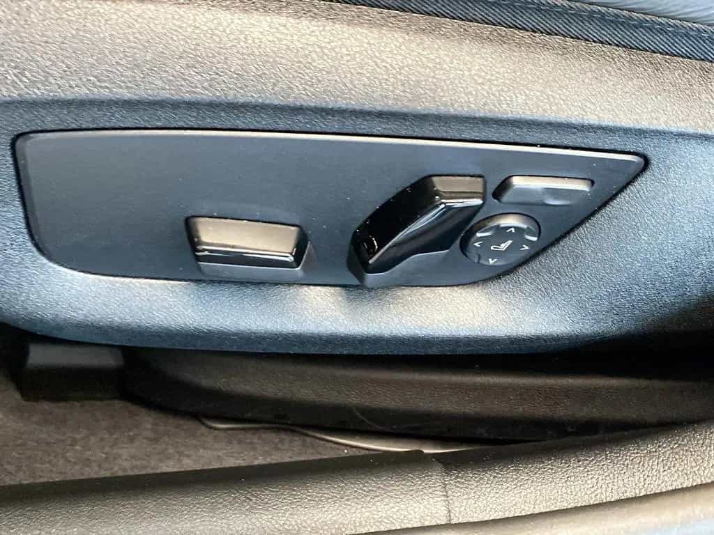 BMW 5 Series d Touring LiveCockpitProf Head-Up Kamera 12/2022-photo-18