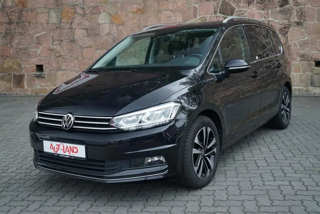 Volkswagen Touran 1.5 TSI DSG Highline LED Navi Sitzheizung 09/2021-photo-1