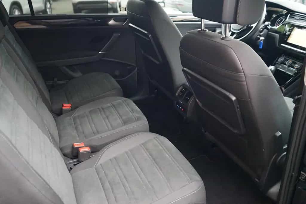 Volkswagen Touran 1.5 TSI DSG Highline LED Navi Sitzheizung 09/2021-photo-30
