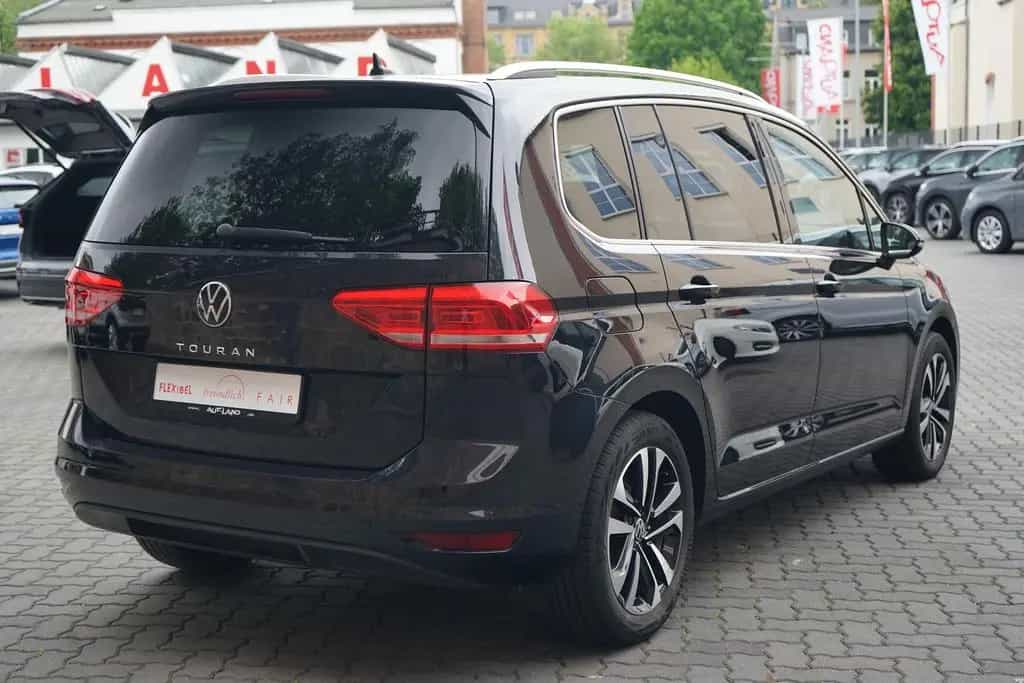 Volkswagen Touran 1.5 TSI DSG Highline LED Navi Sitzheizung 09/2021-photo-5