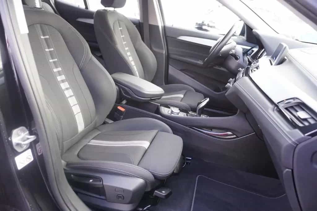 BMW X2 sDrive 18i LED Navi Tempomat Virtual Cockpit 02/2019-photo-13