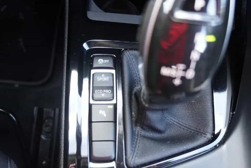 BMW X2 sDrive 18i LED Navi Tempomat Virtual Cockpit 02/2019-photo-33