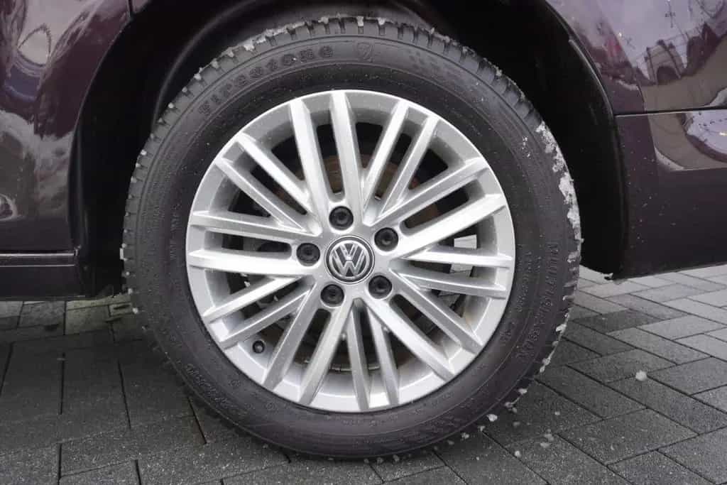 Volkswagen Caddy 1.4 TSI Highline Bi-Xenon Navi Kamera ACC 01/2016-photo-29
