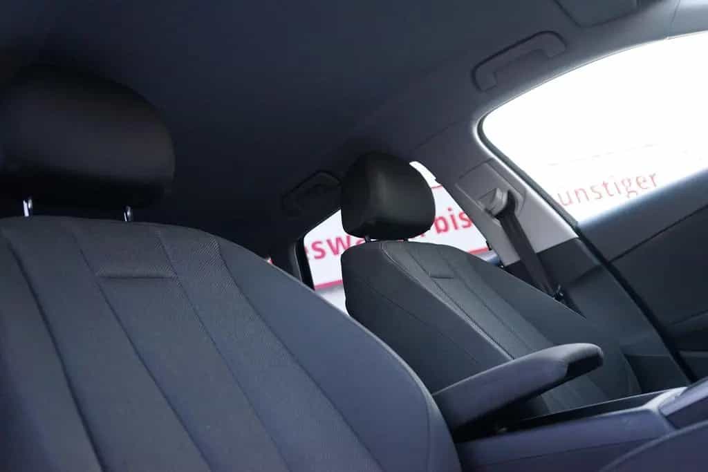 Audi A4 Avant 40 quattro LED Navi el. Heckklappe PDC 08/2019-photo-14