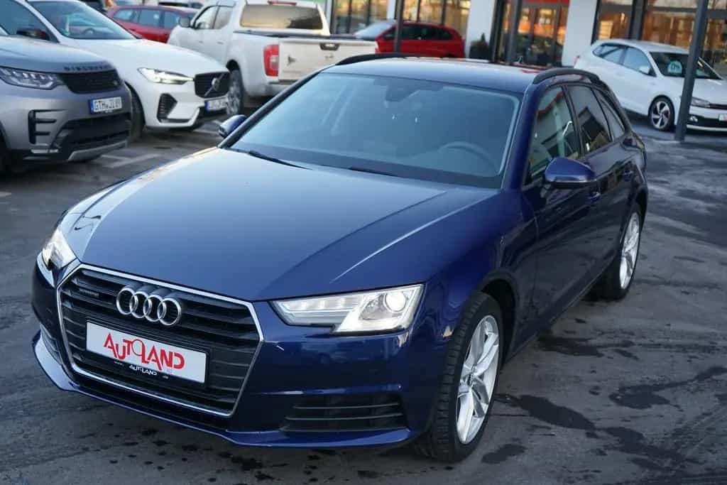 Audi A4 Avant 40 quattro LED Navi el. Heckklappe PDC 08/2019-photo-19